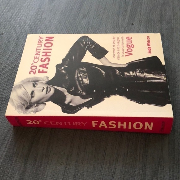 VINTAGE COFFEE TABLE BOOK 20th CENTURY FASHION BY LINDA - Picture 2 of 4